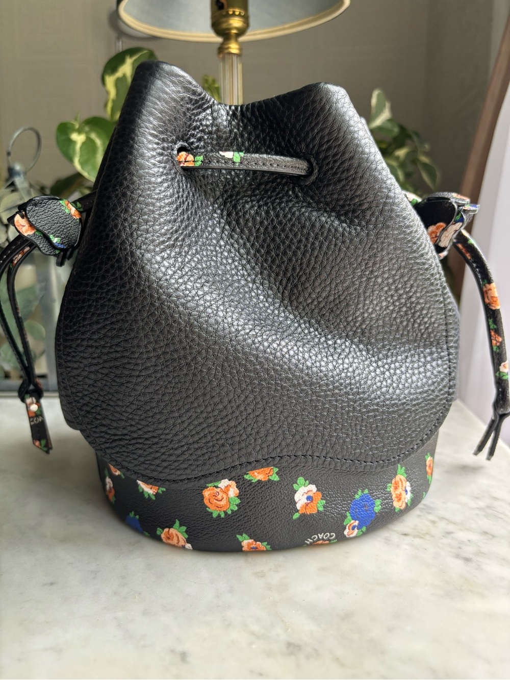 NWT Coach Limited Edition Petal Shoulder Bag with Matching Bag Charm - Picture 4 of 14